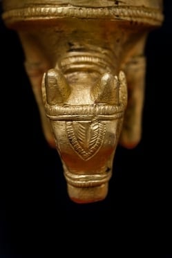 聖牛のジャルダーラ（水差し） 中 - サブ4