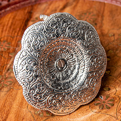 ガネーシャとラクシュミーのホワイトメタルの両手皿　（中） - サブ4