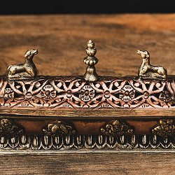 銅造り チベット香用 蓋付きお香立て 吉祥文様 【約21cm×約7.5cm】 - サブ4