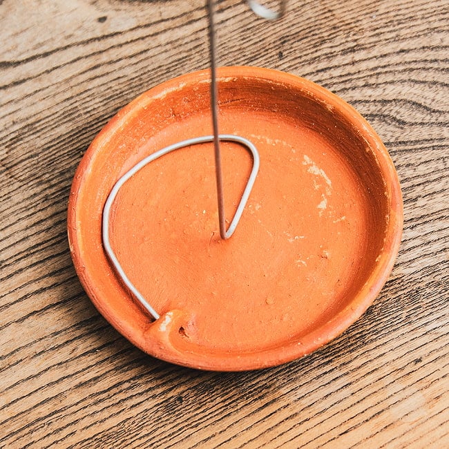 【6個セット】素焼きの素朴なネパール お香立て ロープ香、コーン香用 小物入れにも 5 - 灰受けを見てみました。