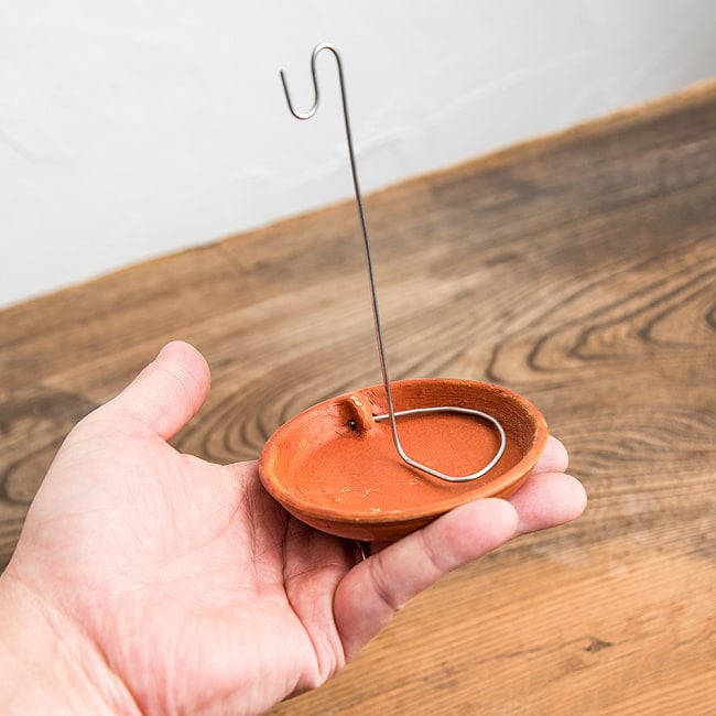 【6個セット】素焼きの素朴なネパール お香立て ロープ香、コーン香用 小物入れにも 9 - これくらいのサイズ感になります。