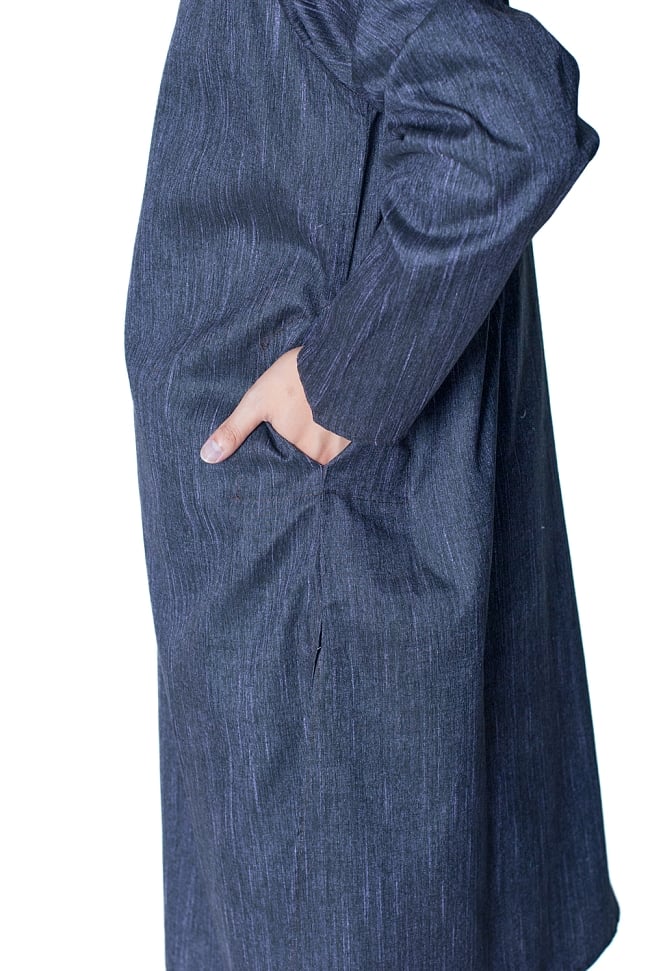 クルタ・パジャマ - パープル系【シンプルコットン・刺繍付き】 7 - ポケットもあるので小物を入れるのにも便利です。
