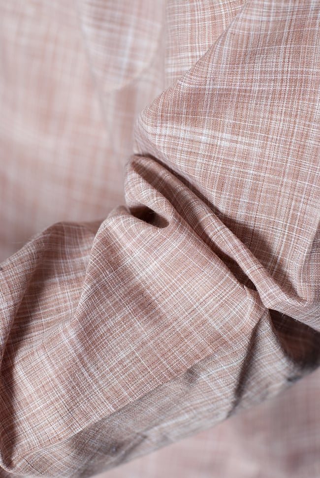 クルタ・パジャマ - 薄小豆色【シンプルコットン】 6 - 生地感の様子になります。