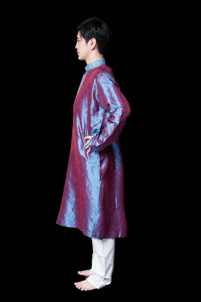 クルタ・パジャマ【光沢生地 水色&パープル】 2 - 側面からみてみました。スリットが入っているので足さばきも楽ちんです。