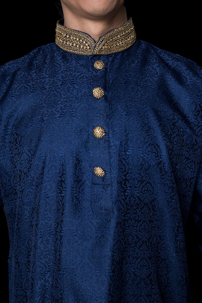 クルタ・パジャマ - グランドネイビー 5 - 華やかな装飾が施されています。