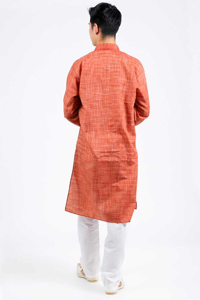 〔各色あり〕交織ダンガリー調生地　クルタ・パジャマ上下セット　インドの男性民族衣装 3 - 後ろからです