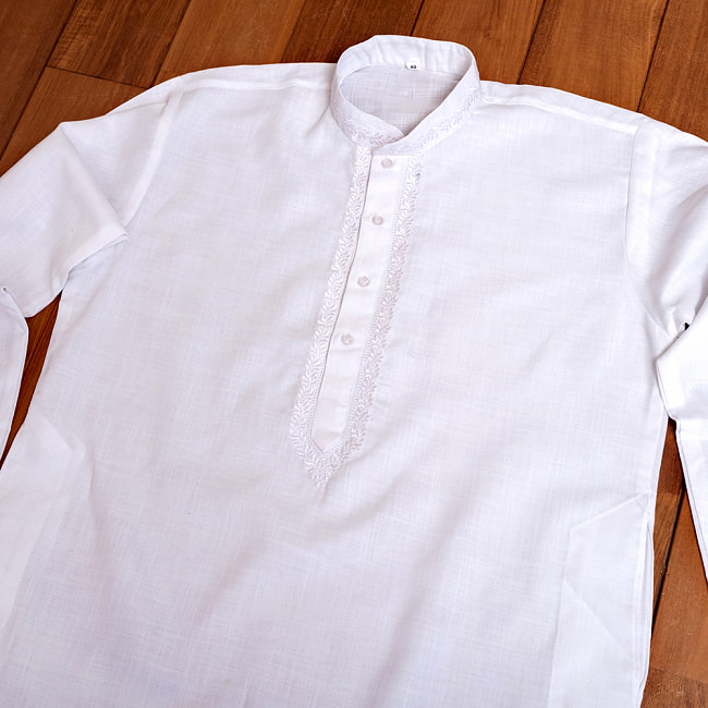 シンプルホワイト　クルタ・パジャマ上下セット　インドの男性民族衣装 8 - 良い雰囲気です
