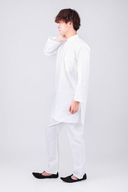 薄手で軽やか　シンプルホワイト クルタ・パジャマ上下セット　ローカル向けの日常仕様　インドの男性民族衣装 - サブ2