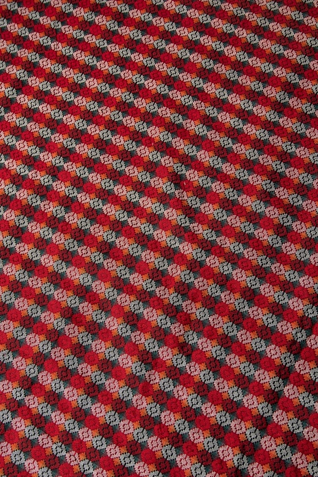 ネパール伝統のダッカ織り布 1メートル切り売りの写真