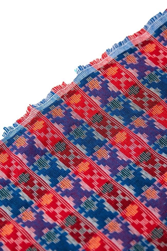 [約2メートル]ネパール伝統のダッカ織り布 4 - 端の処理を見てみました。