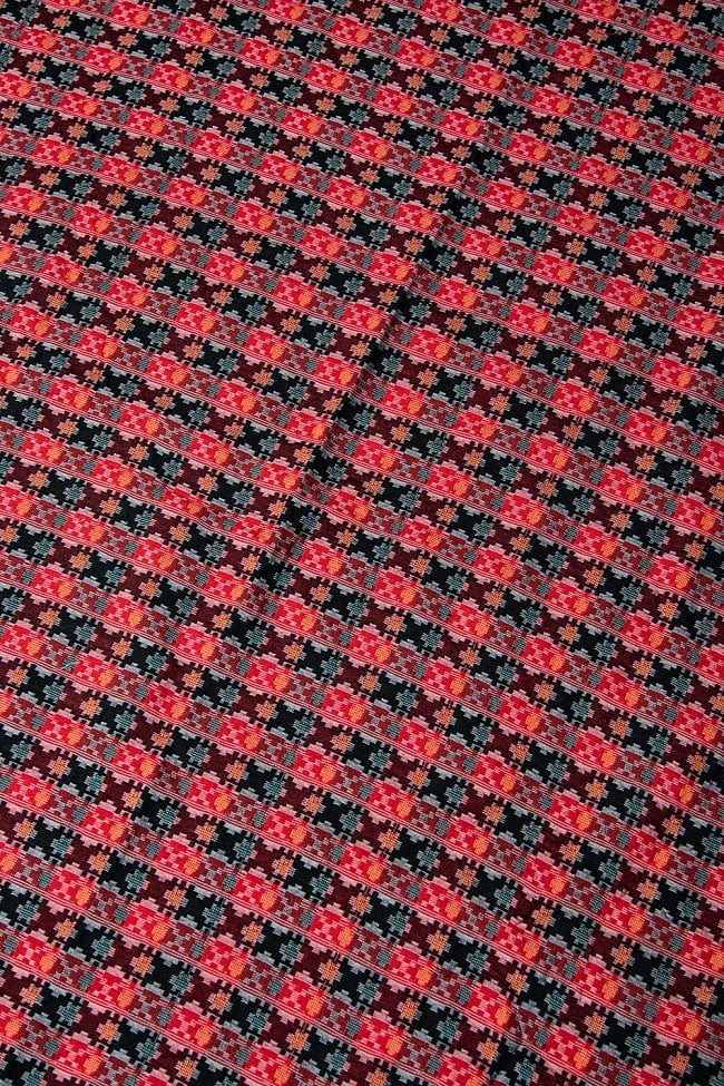 ネパール伝統のダッカ織り布 1メートル切り売りの写真