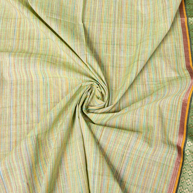 〔1m単位切り売り〕南インドのハーフボーダーコットンクロス〔幅約108cm〕 - グリーン 3 - 1mの長さごとにご購入いただけます。