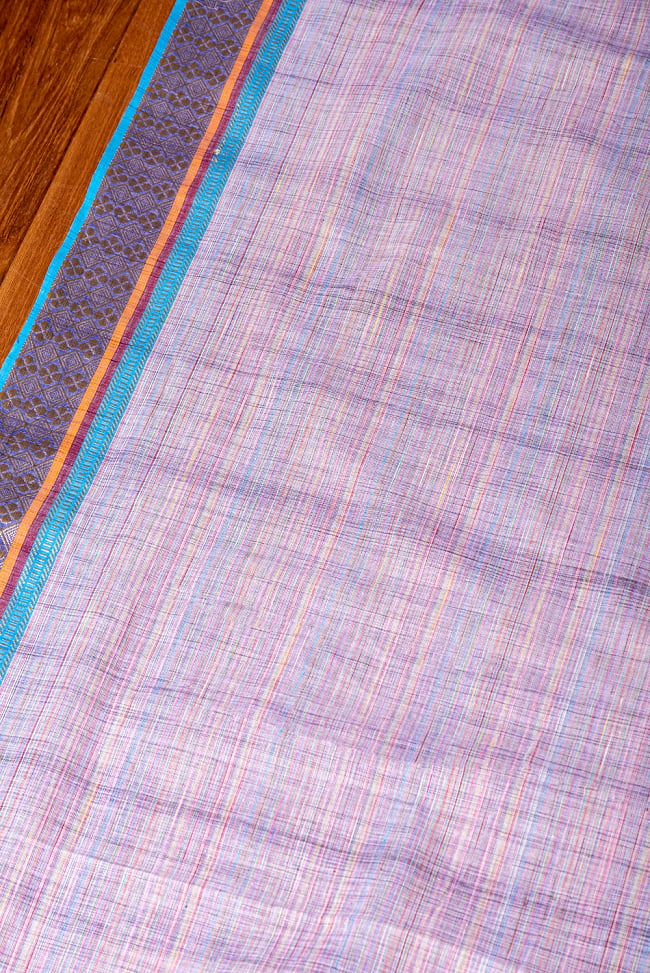 〔1m切り売り〕南インドのハーフボーダーコットンクロス〔幅約108.5cm〕 - パープルの写真1枚目です。インドらしい味わいのある布地です。切り売り,量り売り布,アジア布 量り売り,手芸,裁縫,生地,アジアン,ファブリック,ブロケード
