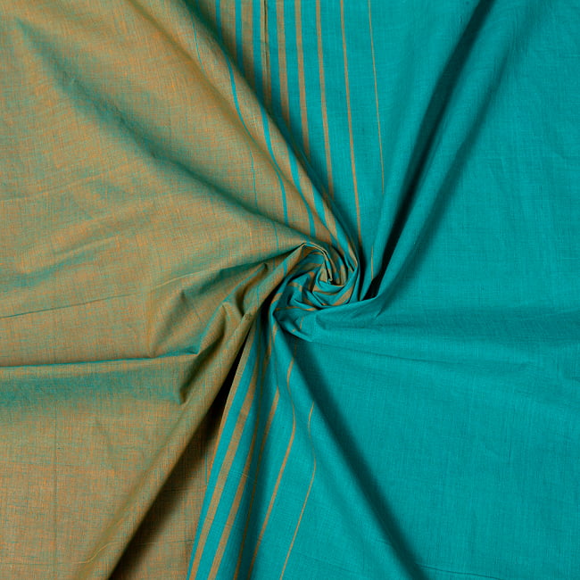 〔1m切り売り〕南インドのバイカラーセンターストライプ布〔幅約108cm〕 - グリーン×オレンジの写真1枚目です。インドらしい味わいのある布地です。格子模様,切り売り,量り売り布,アジア布 量り売り,手芸,裁縫,生地,アジアン,ファブリック