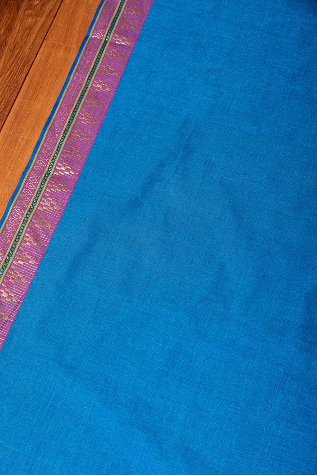 南インドのハーフボーダー・シンプル・コットン布〔幅約110cm〕 - ブルー系 2 - とても素敵な雰囲気です