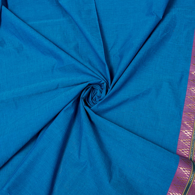 南インドのハーフボーダー・シンプル・コットン布〔幅約110cm〕 - ブルー系 4 - インドならではの布ですね。