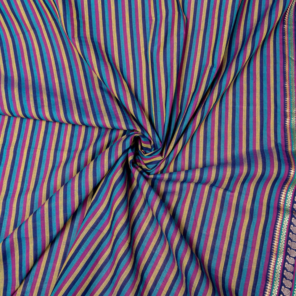 南インドのハーフボーダー・シンプル・ストライプコットン布〔幅約110cm〕 - 寒色系2枚目の説明写真です