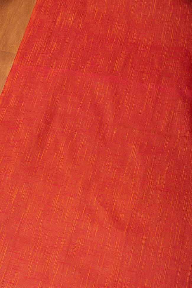 〔1m単位切り売り〕インドのシンプル無地コットン布〔幅約110cm〕 - ブラッドオレンジ系 2 - とても素敵な雰囲気です