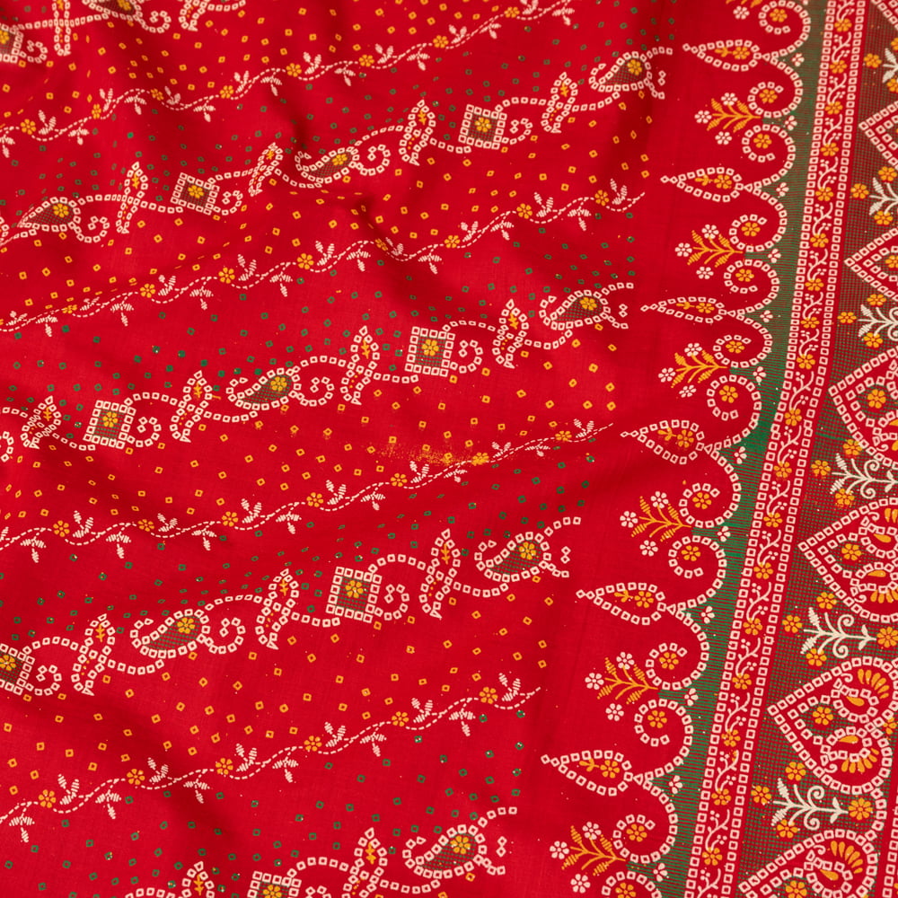 〔1m単位切り売り〕グジャラートの絞り染めモチーフ布〔幅約105.5cm〕 - レッド系2枚目の説明写真です