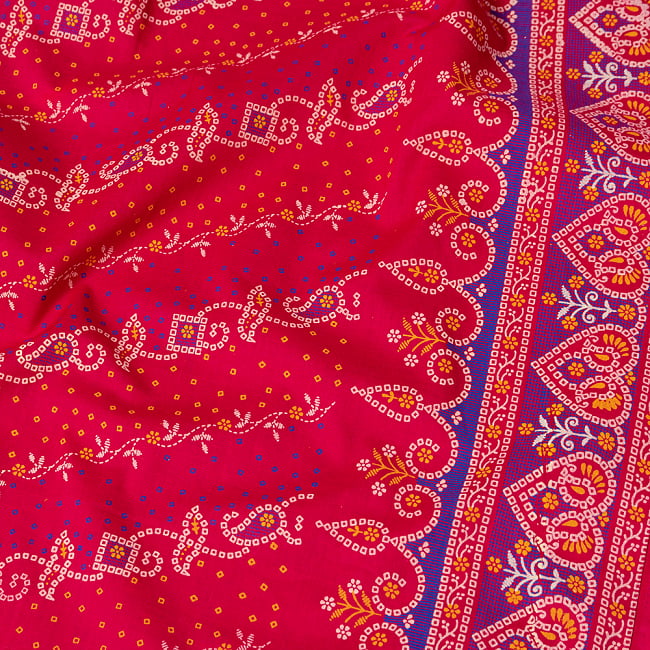〔1m切り売り〕グジャラートの絞り染めモチーフ布〔幅約105cm〕 - ピンク系 4 - インドならではの布ですね。