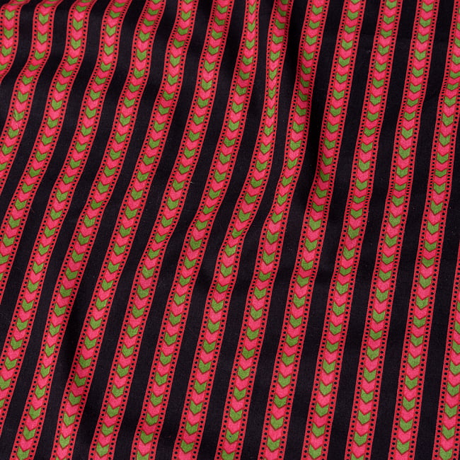 〔1m切り売り〕南インドのアローストライプ布〔幅約103cm〕の写真1枚目です。インドらしい味わいのある布地です。切り売り　テーブルクロス　おしゃれ,量り売り布,アジア布 量り売り,手芸,裁縫,生地,アジアン,ファブリック