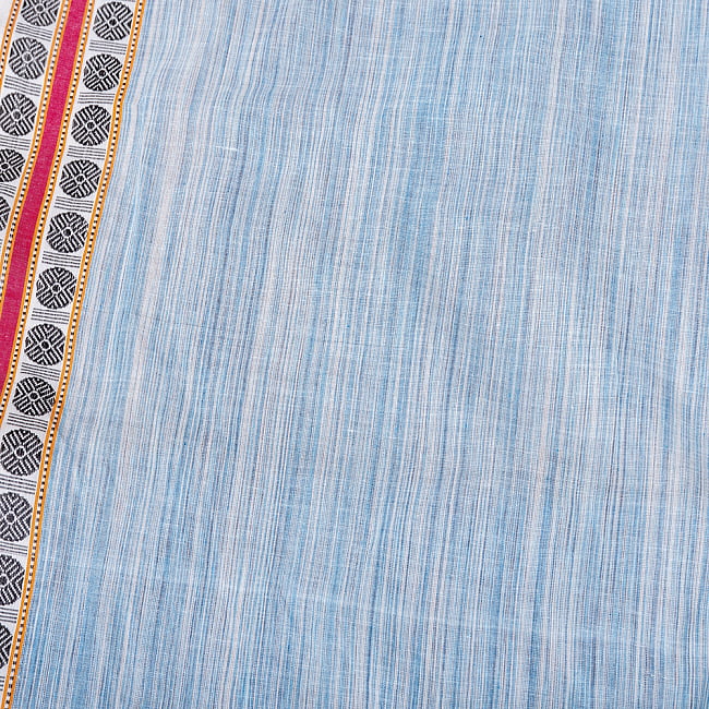 〔1m切り売り〕南インドのハーフボーダーコットンクロス〔幅約111cm〕 - 水色系 4 - インドならではの布ですね。