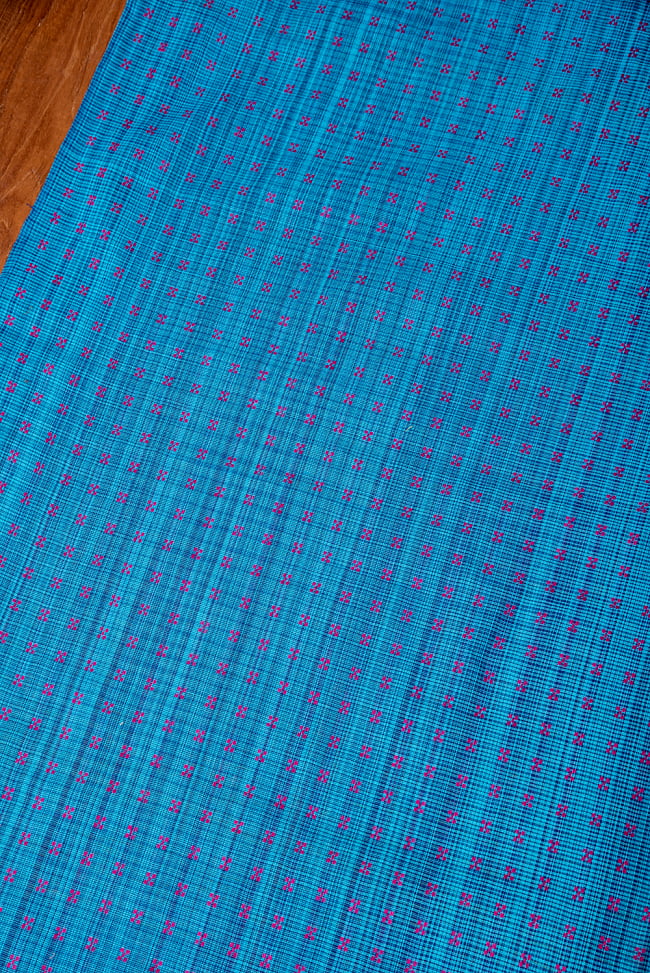 〔1m切り売り〕南インドのシンプルコットン布〔約106cm〕 - ブルー 3 - 1mの長さごとにご購入いただけます。