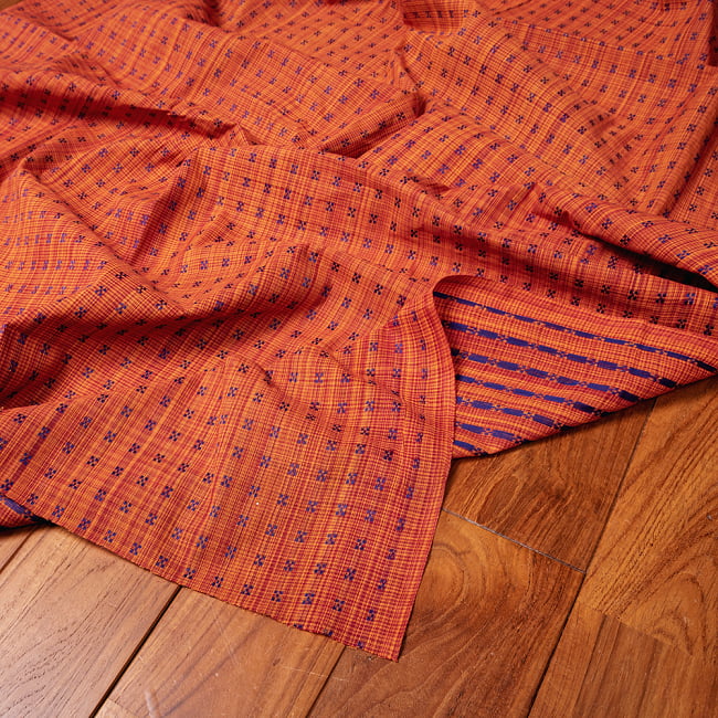 〔1m切り売り〕南インドのシンプルコットン布〔約106cm〕 - えんじ×黄色の写真1枚目です。インドらしい味わいのある布地です。切り売り,量り売り布,アジア布 量り売り,手芸,裁縫,生地,アジアン,ファブリック,ブロケード