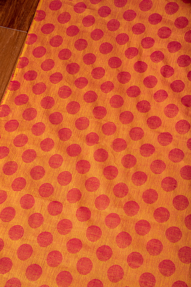 〔1m切り売り〕南インドのコインドット　水玉模様布〔約106cm〕 - オレンジ×赤 3 - 1mの長さごとにご購入いただけます。