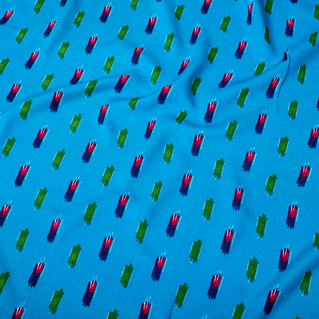 〔1m切り売り〕南インドの絣織り風パターン布〔約106cm〕 - ブルー 4 - インドならではの布ですね。