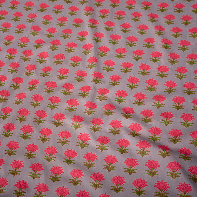 〔1m切り売り〕南インドの小花柄布〔約106cm〕 - グレー 4 - インドならではの布ですね。