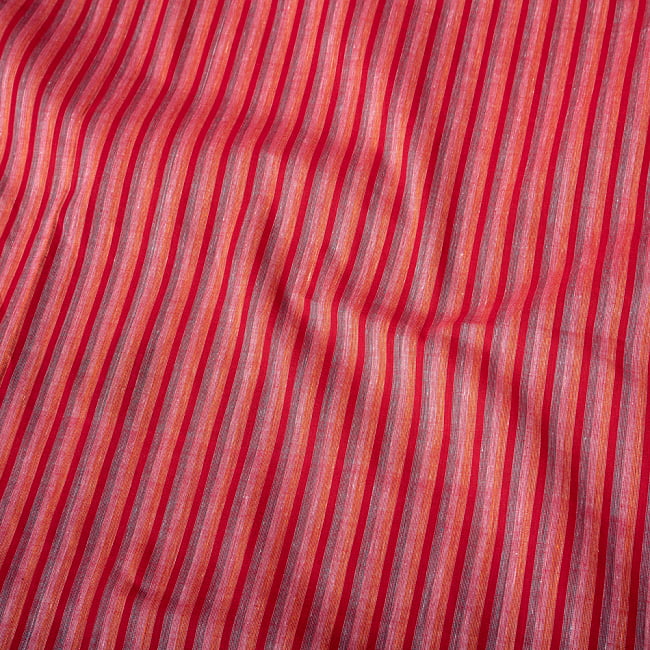 〔1m切り売り〕南インドのストライプ布〔約106cm〕 - レッド 4 - インドならではの布ですね。