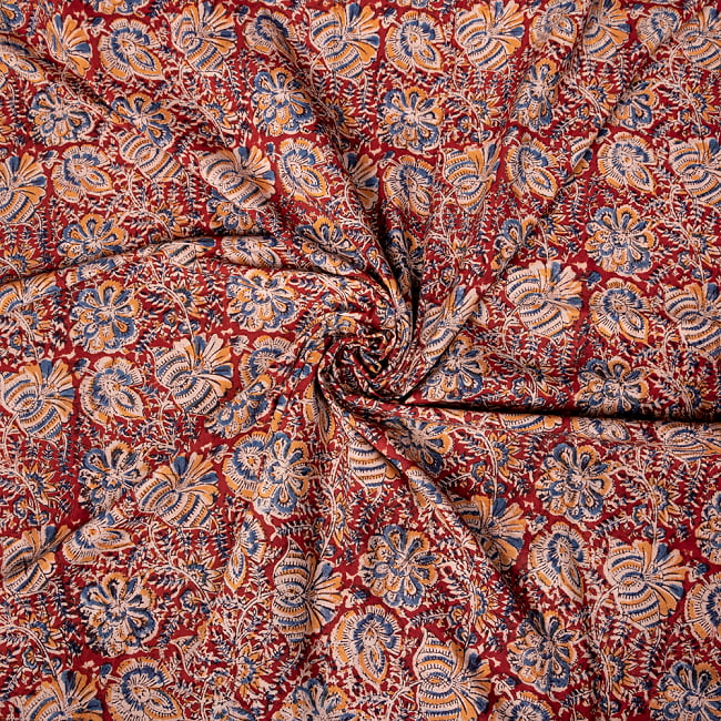 〔1m切り売り〕伝統息づく南インドから　昔ながらの木版染め更紗模様布〔約106cm〕 - レッド 4 - インドならではの布ですね。
