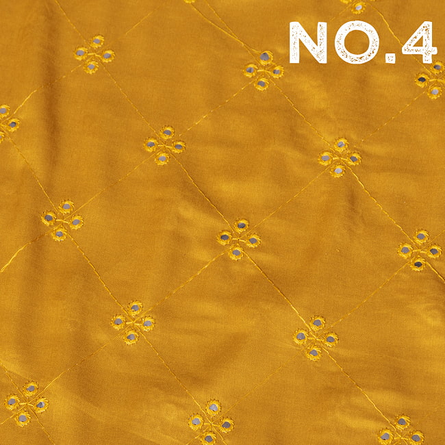 〔1m切り売り〕〔各色あり〕インドの伝統模様布 ミラーワーク系ファブリック〔幅約111cm〕 12 - No.4　ターメリック