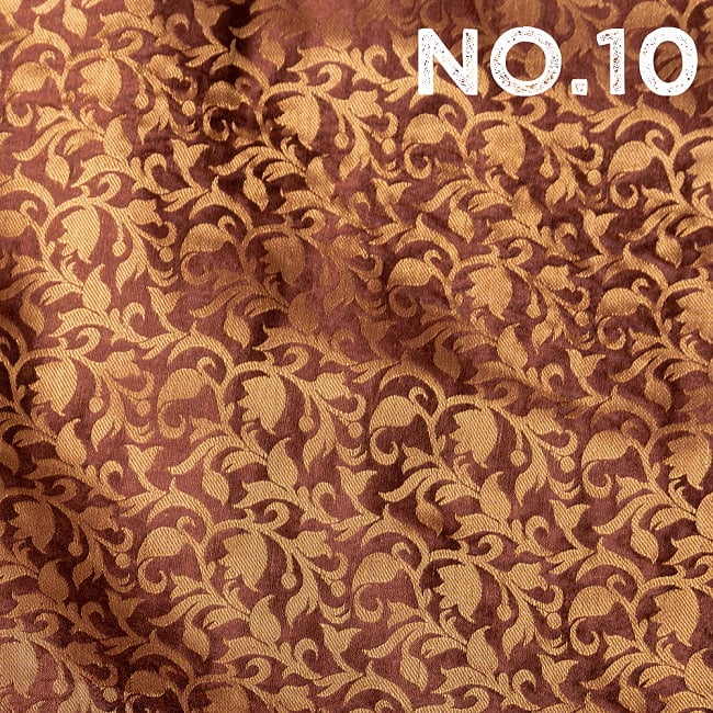 〔1m切り売り〕〔各色あり〕インドの伝統模様布　光沢感のある更紗模様〔幅約108.5cm〕 18 - No.10　ブラウン
