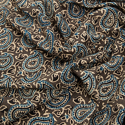 〔約6m 長尺布 5色展開】伝統息づくインドから　昔ながらの木版染めペイズリー柄布 - 幅約107cm - サブ4