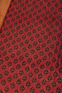 〔1m単位切り売り〕アジュラックプール村からやってきた　昔ながらの木版染め伝統模様布〔幅約112cm〕 - 赤系 - サブ3