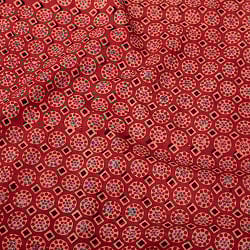 〔1m単位切り売り〕アジュラックプール村からやってきた　昔ながらの木版染めアジュラックデザイン布〔約113cm〕 - レッド系 - サブ4