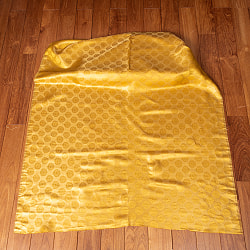 〔1m単位切り売り〕〔各色あり〕インドの伝統模様布　光沢感のあるブロケード生地に　美しい金糸の紋織〔幅約118cm〕 - サブ2