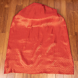 〔1m単位切り売り〕〔緑or赤〕インドの伝統模様布　光沢感のあるブロケード生地に　美しい金糸の紋織　水玉 - サブ2