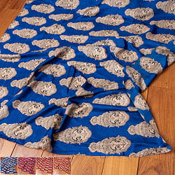 〔各色あり〕〔1m切り売り〕インドの伝統と不思議が融合　おもしろ　かわいいデザイン布　カタカリ〔約111cm〕の商品写真