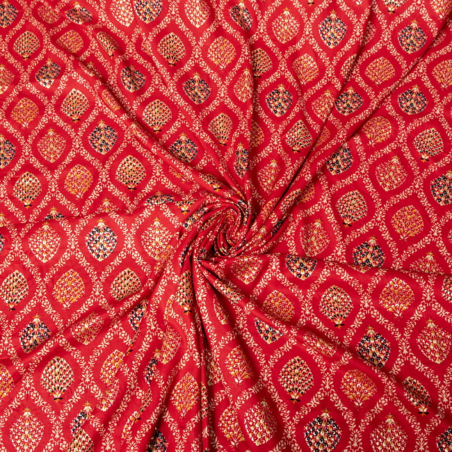 〔各色あり〕〔1m切り売り〕インドの伝統模様布〔約107cm〕 5 - 陰影があるとこのような感じになります