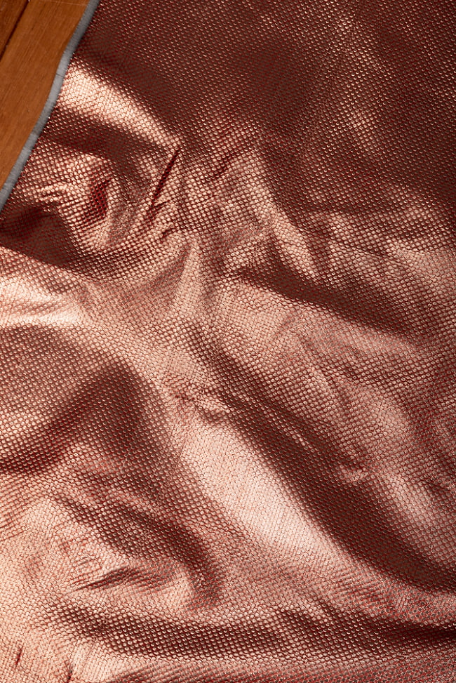 〔1m切り売り〕インドの伝統模様布〔約108cm〕カッパー系 3 - インドならではの布ですね