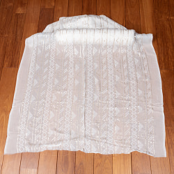 〔1m単位切り売り〕インドのスパンコール刺繍付き　シフォン生地布〔約109cm〕ホワイト系 - サブ2