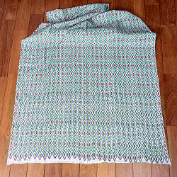 〔1m単位切り売り〕ジャイプル　職人手作り　　インド伝統の木版染め更紗マルチクロス〔幅約111cm〕 - イカット風ウッドプリント生地 - サブ2