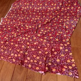 〔1m単位切り売り〕ジャイプル 職人手作り木版染め 色彩美しいボタニカルデザイン おしゃれ 生地 花柄 テーブルクロス 刺繍素材などへ〔幅約111cm〕 - レッド系(MB-RSCLTH-1580)