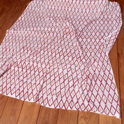 〔1m単位切り売り〕ジャイプル 職人手作り インド伝統の木版染め更紗マルチクロス〔幅約111cm〕 - イカット風ウッドプリント生地