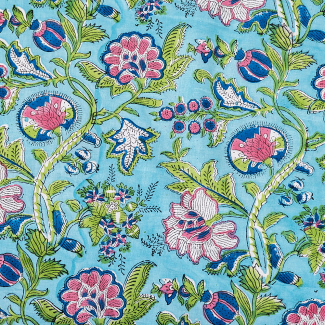 〔1m単位切り売り〕ジャイプル 職人手作り木版染め 色彩美しいボタニカルデザイン おしゃれ 生地 花柄 テーブルクロス 刺繍素材などへ〔幅約107cm〕 - ブルーグリーン系 4 - インドならではの布ですね。