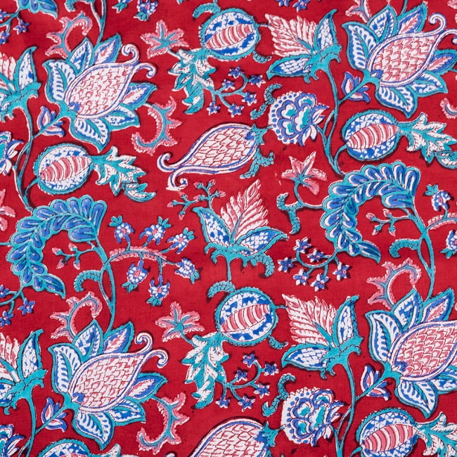 〔1m切り売り〕ジャイプル　職人手作り　色彩豊かなボタニカルデザイン　おしゃれ　生地　花柄　テーブルクロス　刺繍素材などへ〔幅約107cm〕 - レッド系 4 - インドならではの布ですね。