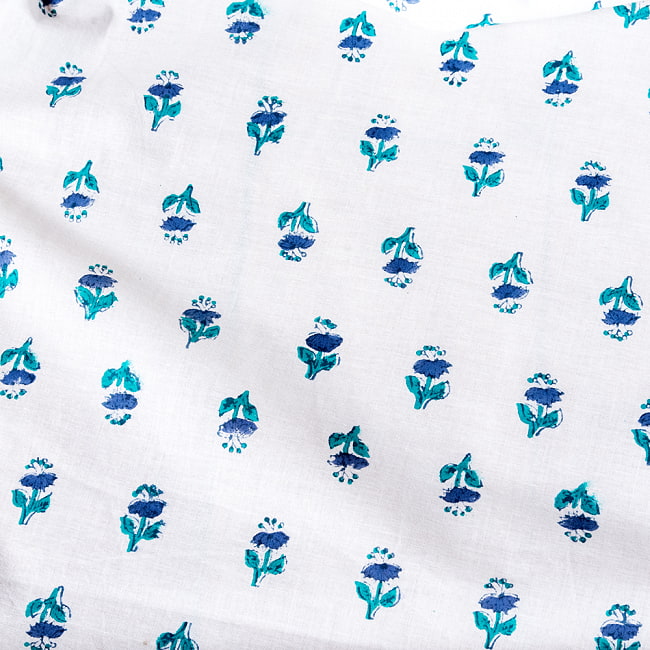 〔1m単位切り売り〕ジャイプル 職人手作り 色彩豊かなボタニカルデザイン おしゃれ 生地 花柄 テーブルクロス 刺繍素材などへ〔幅約108cm〕 - ホワイト系の選択用写真